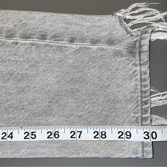 AE x Peanuts Snoopy Gray Mom Jeans – Size 6 - Picture 16 of 16